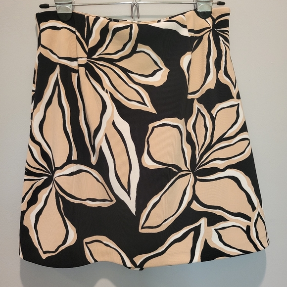 Boston Proper Beyond Travel Exploded Sketch Tropical Floral Mini Skort SZ XS - Picture 6 of 8